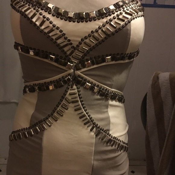 Bebe  strapless grey and white dress with studs - Picture 4 of 7